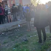 La manifestación finalizó en el barrio donde vive la familia conflictiva La manifestación finalizó en el barrio donde vive la familia conflictiva