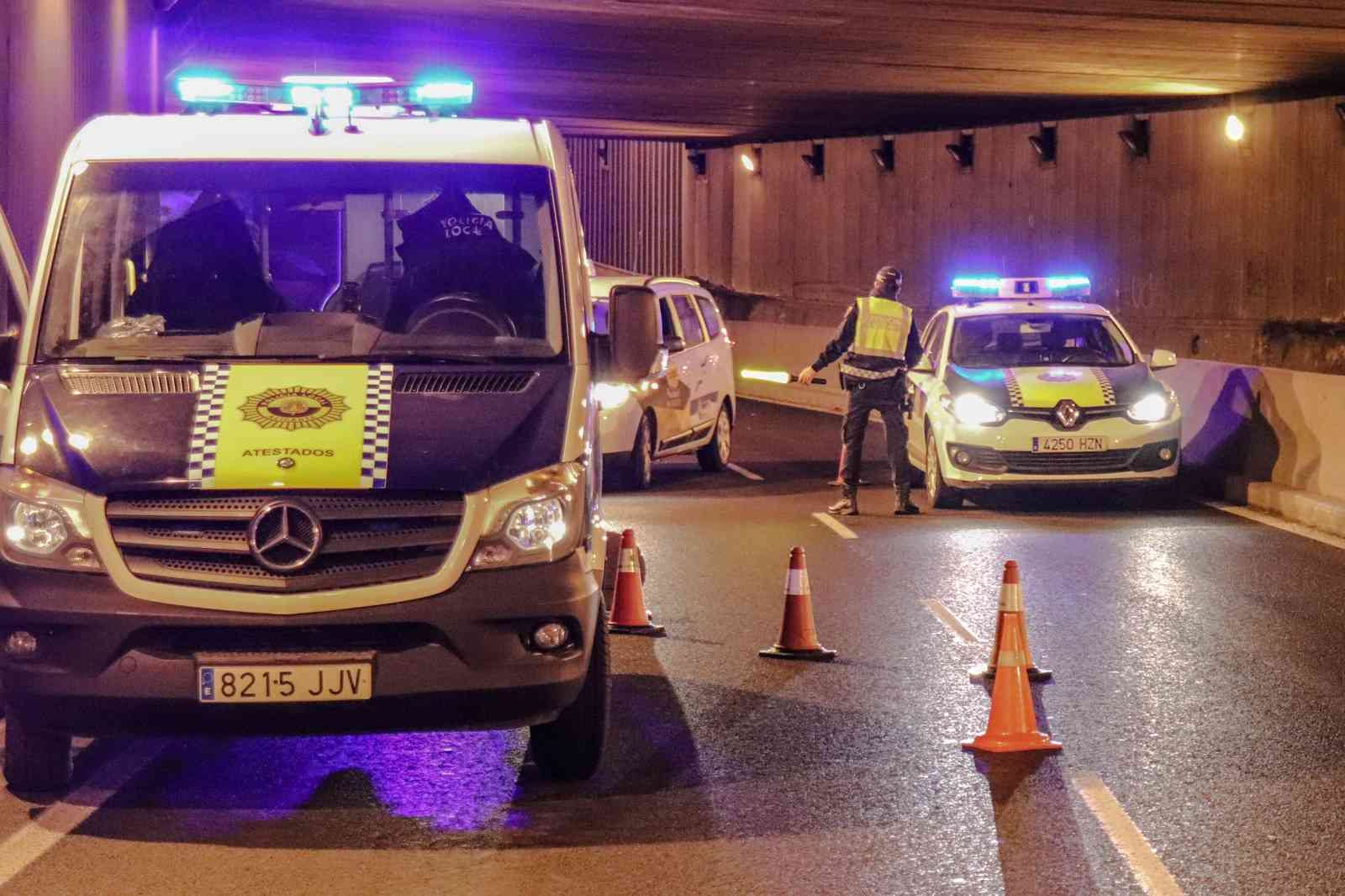 Los incumplimientos del Estado de Alarma se triplican en enero con 1.366 sanciones en Alicante Los incumplimientos del Estado de Alarma se triplican en enero con 1.366 sanciones en Alicante