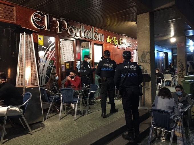 El fin de semana deja 27 actas de sanción en la hostelería de Ciudad Real por incumplimiento de las medidas sanitarias El fin de semana deja 27 actas de sanción en la hostelería de Ciudad Real por incumplimiento de las medidas sanitarias