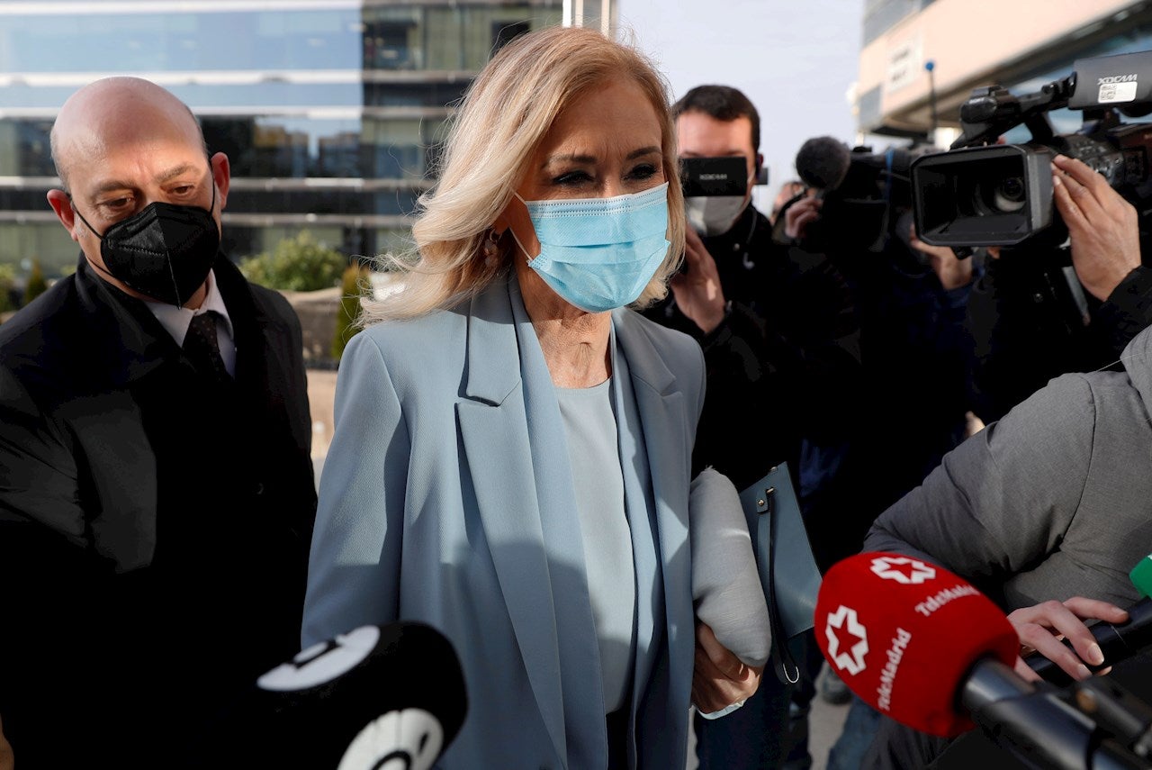 El Tribunal Superior de Justicia Madrid confirma la absolución de Cristina Cifuentes en el 'caso máster' El Tribunal Superior de Justicia Madrid confirma la absolución de Cristina Cifuentes en el 'caso máster'
