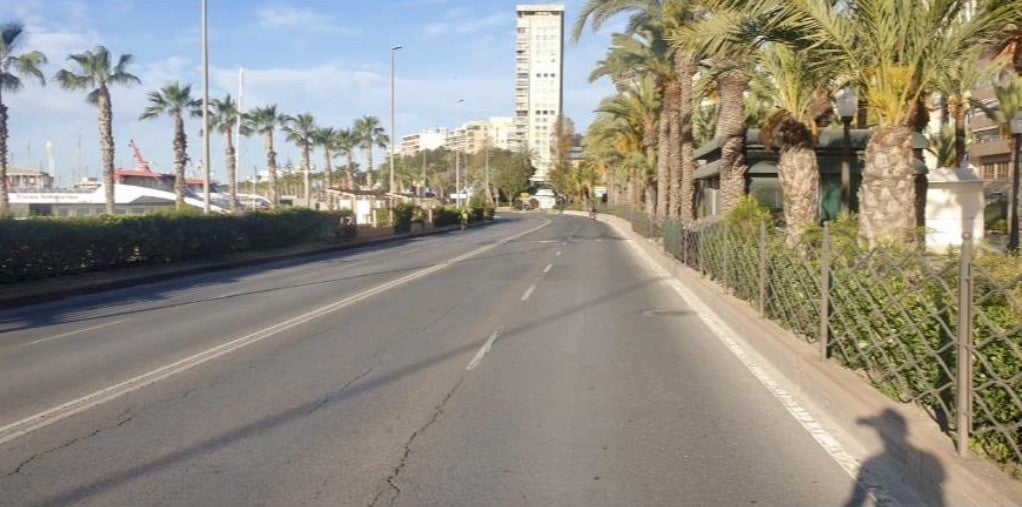 La plataforma 'Alacant en bici' pide al Ayuntamiento de Alicante que habilite zonas seguras para las bicis ante las restricciones a la movilidad La plataforma 'Alacant en bici' pide al Ayuntamiento de Alicante que habilite zonas seguras para las bicis ante las restricciones a la movilidad