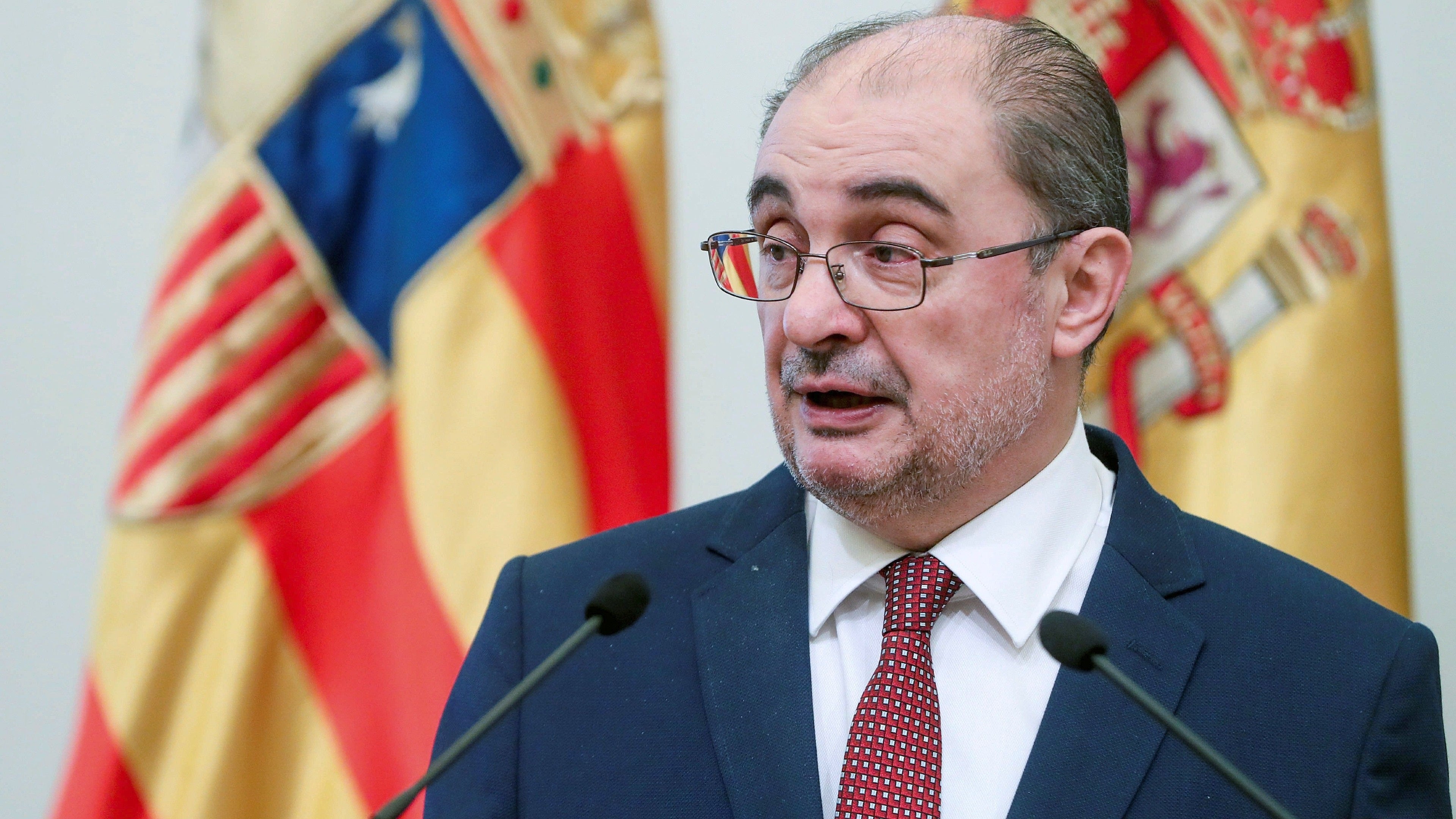 Lambán agradece las muestras de apoyo y cariño Lambán agradece las muestras de apoyo y cariño