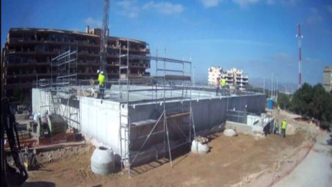 Obras del nuevo dep&oacute;sito de agua potable en Arenales del Sol de Elche.