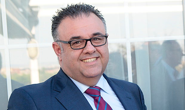 Conrado Domínguez: "Si contamos con las vacunas, en menos de tres meses podemos vacunar al 70% de la población canaria" Conrado Domínguez: "Si contamos con las vacunas, en menos de tres meses podemos vacunar al 70% de la población canaria"