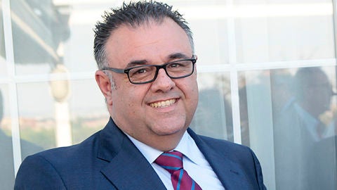 Conrado Dom&iacute;nguez