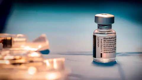 Dosis de la vacuna de Pfizer contra el coronavirus.