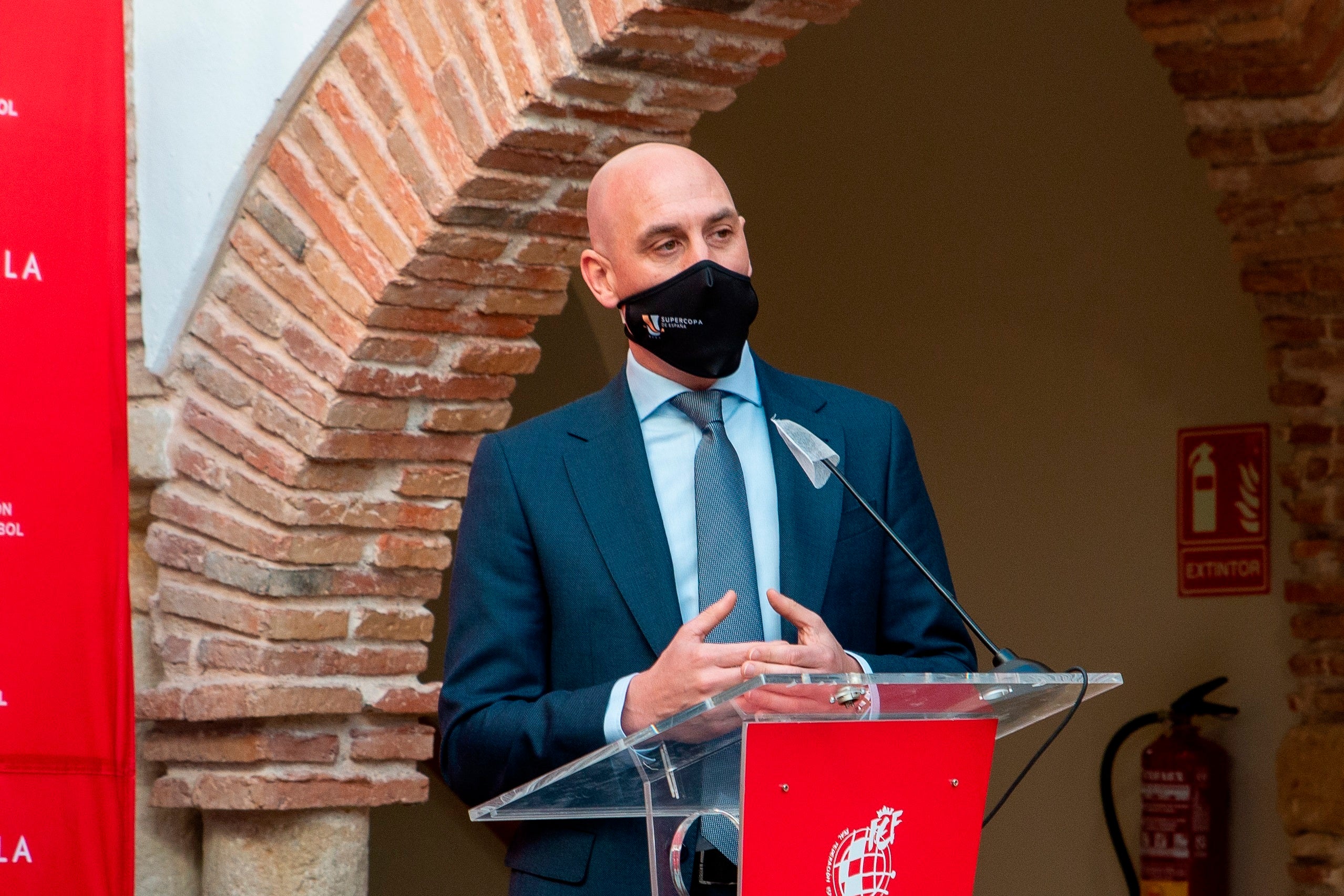 El sainete de las elecciones de AFE y los quebraderos de cabeza de Rubiales El sainete de las elecciones de AFE y los quebraderos de cabeza de Rubiales