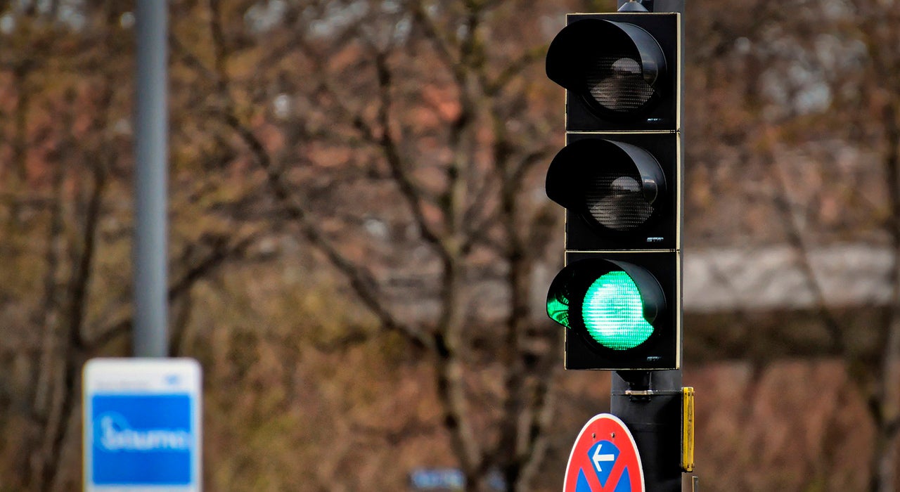 Los semáforos de Palma afectados por la tormenta eléctrica podrían seguir sin funcionamiento hasta primera hora del martes Los semáforos de Palma afectados por la tormenta eléctrica podrían seguir sin funcionamiento hasta primera hora del martes