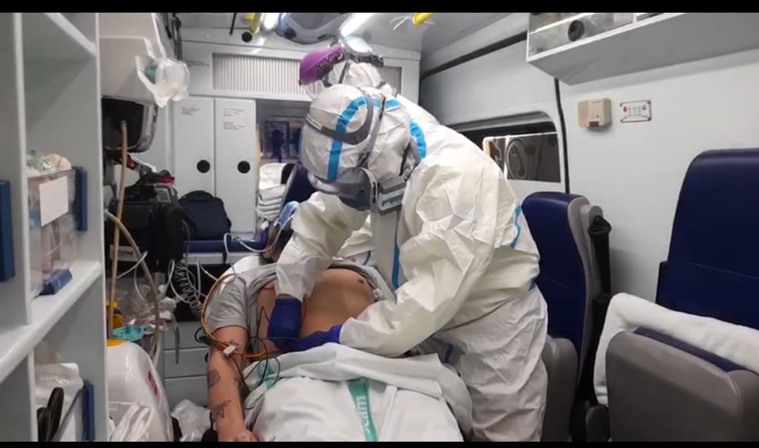 Enfermera de emergencias de Ciudad Real: "De repente ve que si se va al hospital no va a volver" Enfermera de emergencias de Ciudad Real: "De repente ve que si se va al hospital no va a volver"