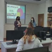 Las Concejalías de Juventud y Servicios Sociales ponen en marcha un nuevo programa para el empleo en jóvenes, con el que se pretende mejorar la búsqueda activa de empleo 
