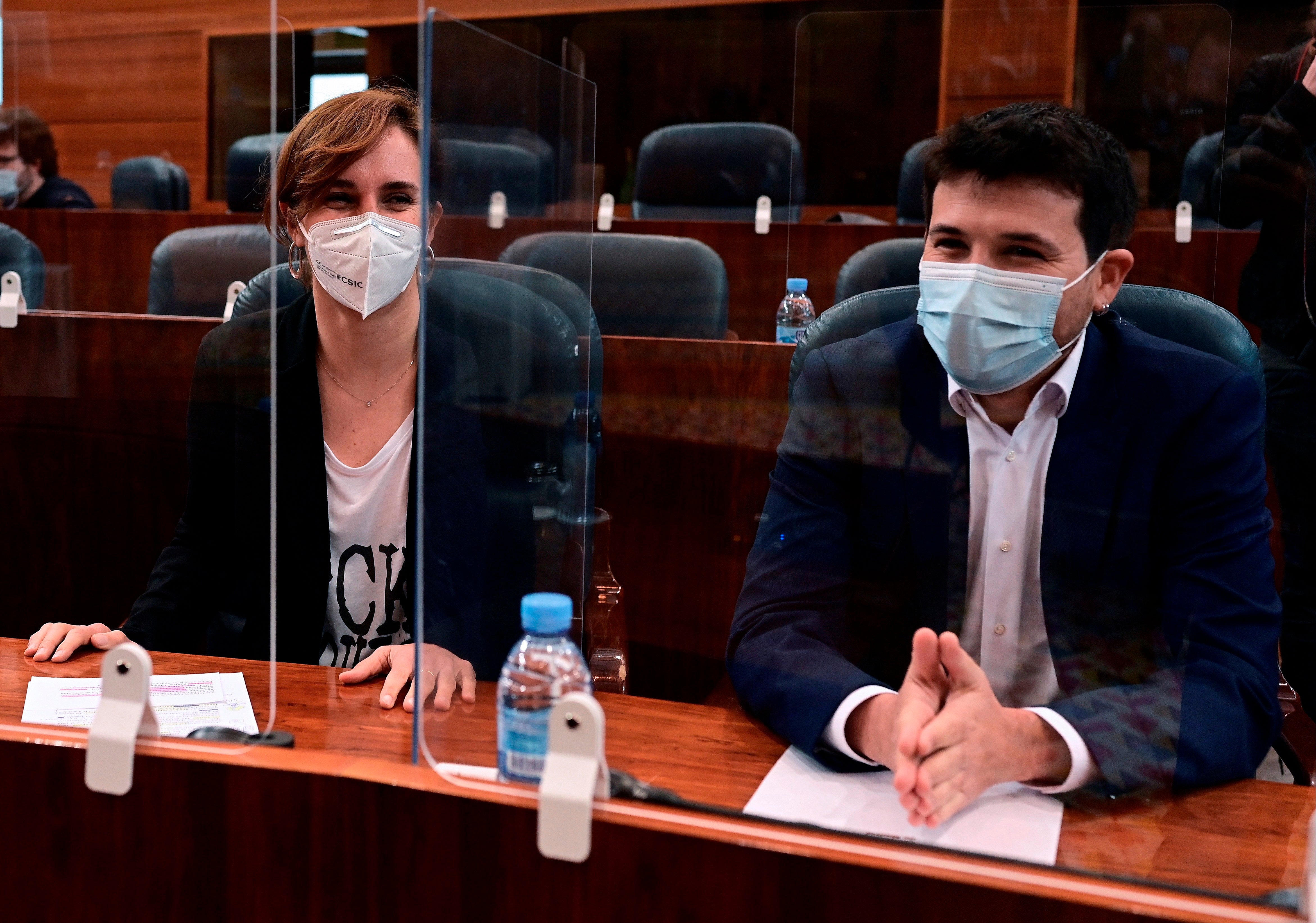 Más Madrid y Podemos rechazan una declaración de la Asamblea de Madrid que condena los disturbios en Sol Más Madrid y Podemos rechazan una declaración de la Asamblea de Madrid que condena los disturbios en Sol
