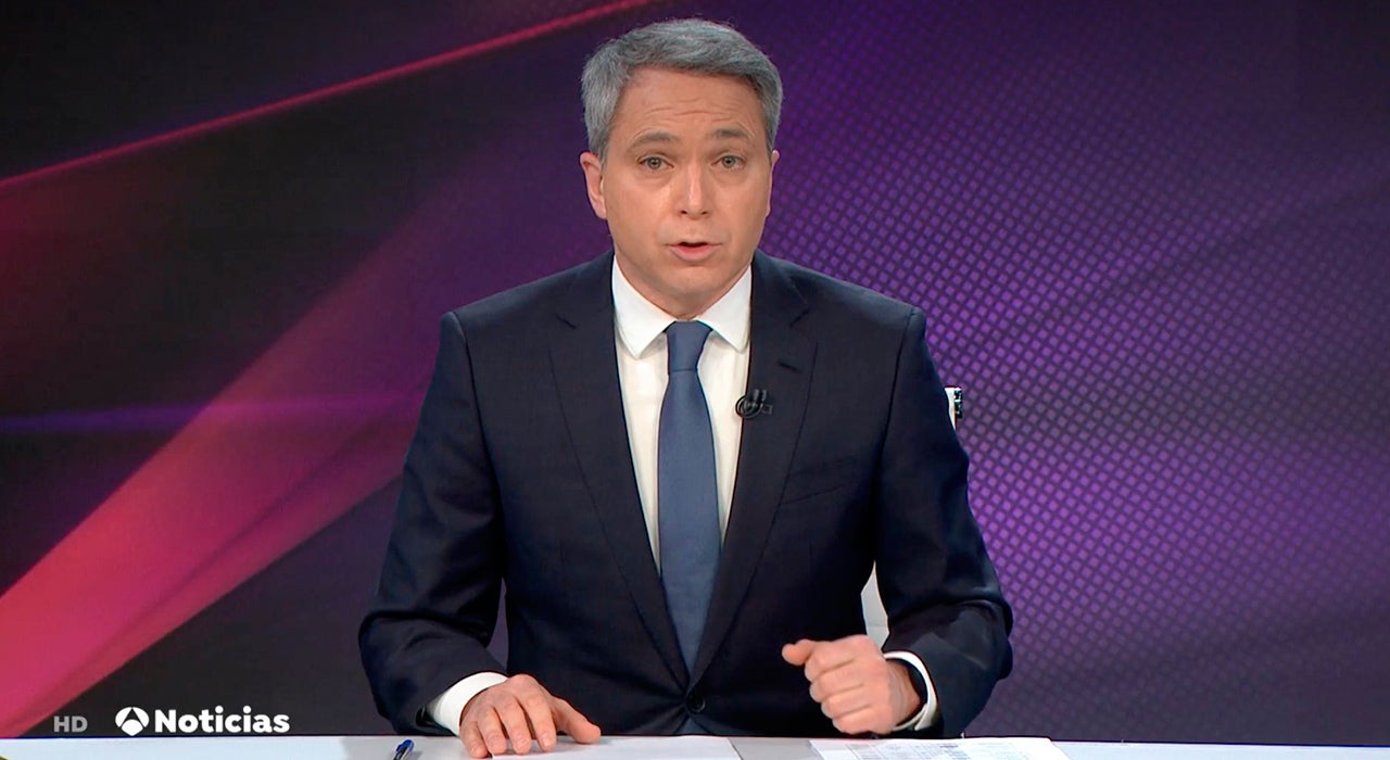 Vicente Vallés deja en evidencia a Podemos y PSOE por su choque por el precio de la luz Vicente Vallés deja en evidencia a Podemos y PSOE por su choque por el precio de la luz