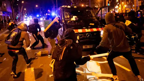 Disturbios en Madrid por la detención de Pablo Hasel Disturbios en Madrid por la detención de Pablo Hasel