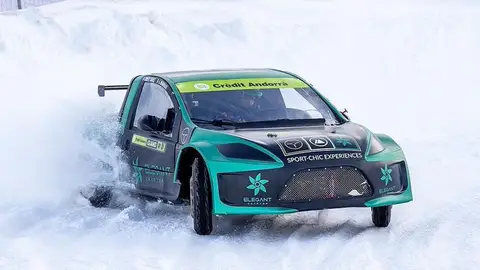 José Antonio Suárez, 'Cohete', en una prueba sobre hielo en Andorra. José Antonio Suárez, 'Cohete', en una prueba sobre hielo en Andorra.