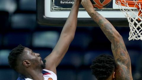 Baskonia vence ante Khinki