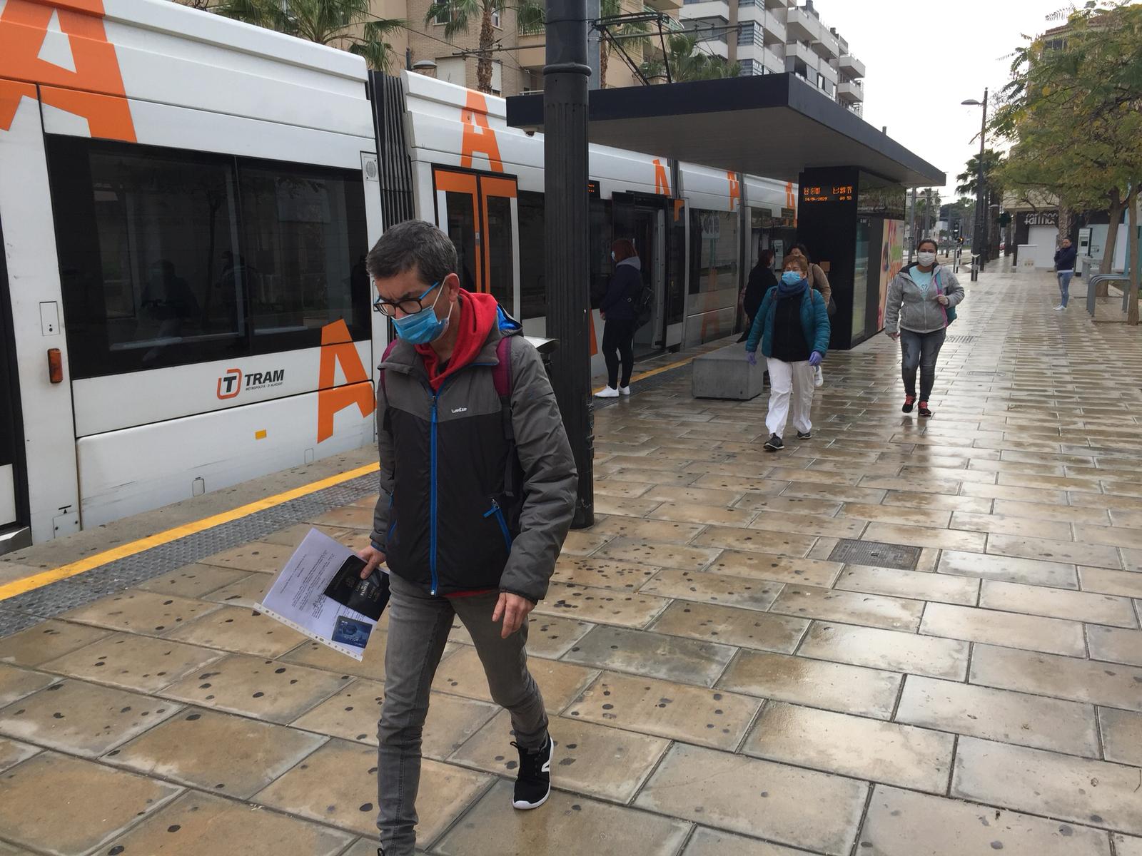 Los usuarios del TRAM de Alicante perdieron el año pasado una media de cuatro objetos al día Los usuarios del TRAM de Alicante perdieron el año pasado una media de cuatro objetos al día