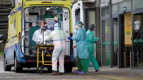 Nuevas medidas, restricciones en Madrid, confinamiento en Cataluña, Andalucía, Castilla - La Mancha y últimas noticias del coronavirus en España hoy Nuevas medidas, restricciones en Madrid, confinamiento en Cataluña, Andalucía, Castilla - La Mancha y últimas noticias del coronavirus en España hoy