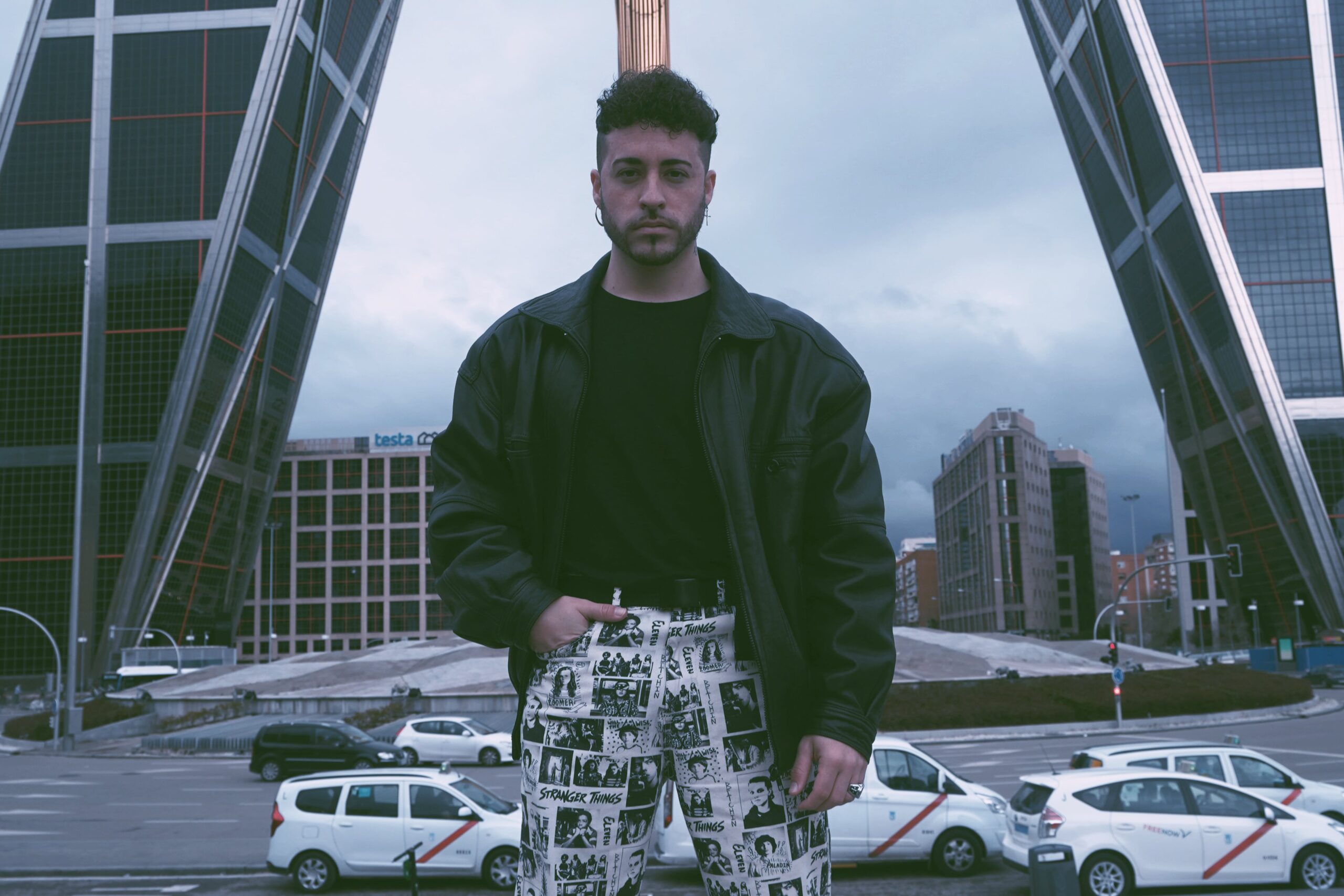 Jonathan Pons: Ahora muestra su lado más interno en este nuevo single Jonathan Pons: Ahora muestra su lado más interno en este nuevo single