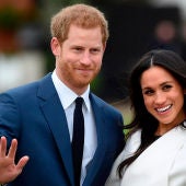 El príncipe Harry y Meghan Markel no volverán a trabajar para la Casa Real británica