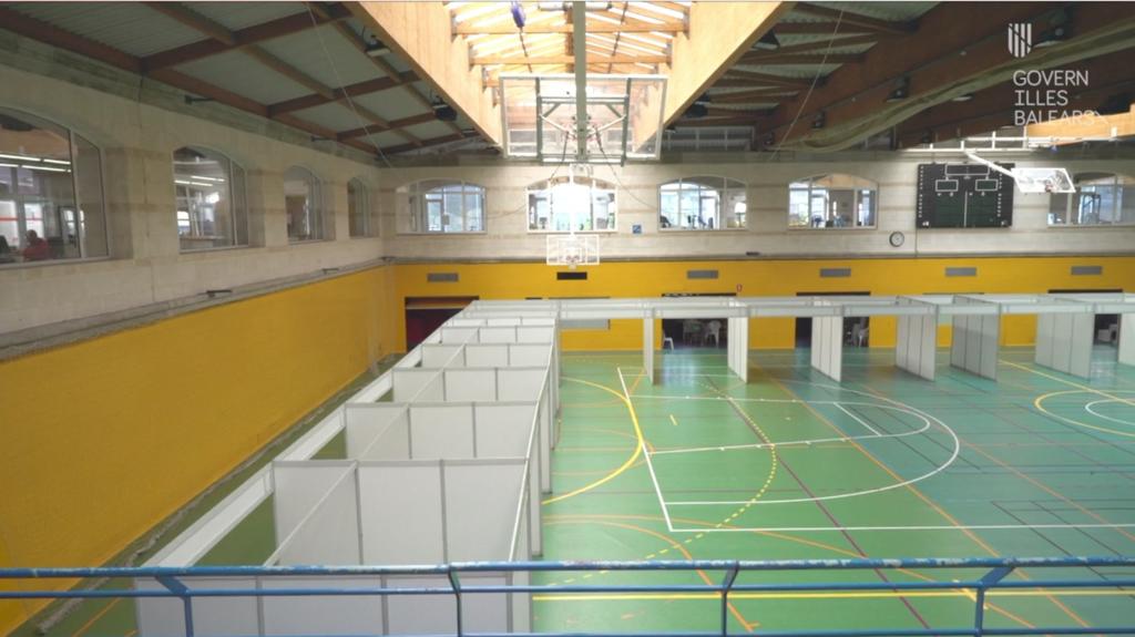 Docentes, policías y bomberos empezarán a vacunarse en Palma la primera semana de marzo Docentes, policías y bomberos empezarán a vacunarse en Palma la primera semana de marzo