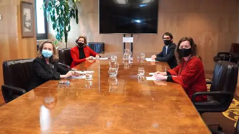 Calviño visitará Baleares para abordar medidas de solvencia y liquidez con los sectores afectados Calviño visitará Baleares para abordar medidas de solvencia y liquidez con los sectores afectados