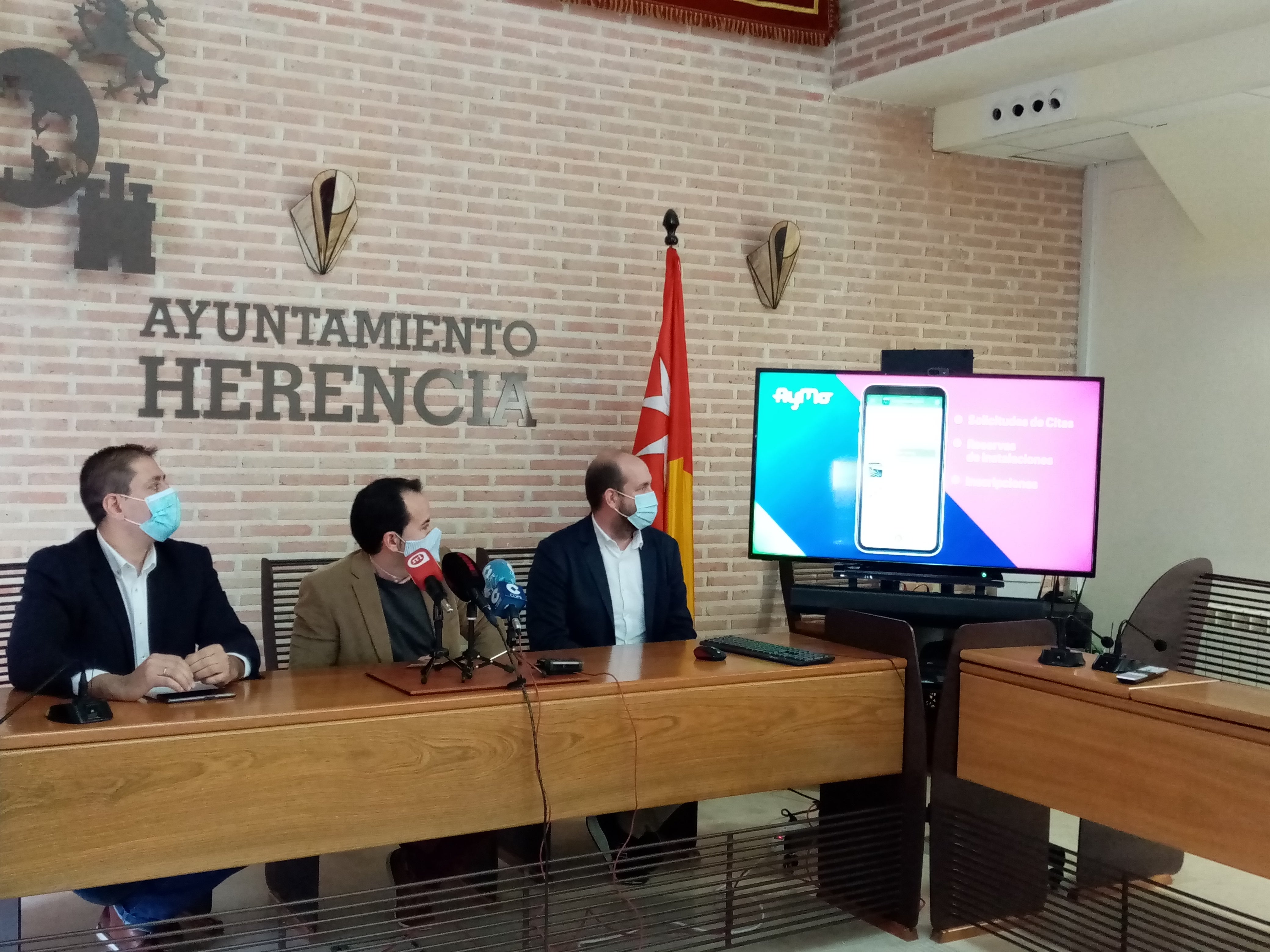 El Ayuntamiento de Herencia lanza una nueva APP móvil para ampliar el contacto con el ciudadano El Ayuntamiento de Herencia lanza una nueva APP móvil para ampliar el contacto con el ciudadano