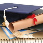 La inversión destinada a estas ayudas, en las que participan de forma conjunta las concejalías de Educación y Juventud, ascenderá a la cantidad de 700.000 euros 