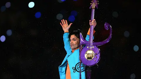 Prince durante un concierto Prince durante un concierto