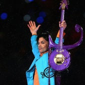 Prince durante un concierto
