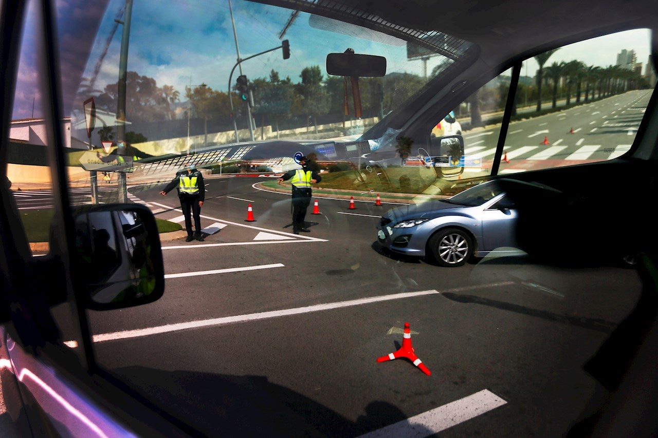 Sanidad y las CCAA acuerdan el plan de Semana Santa: cierres perimetrales y toque de queda a las 22:00 Sanidad y las CCAA acuerdan el plan de Semana Santa: cierres perimetrales y toque de queda a las 22:00