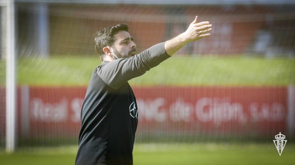 Gallego: "No me genera ninguna inquietud la baja de Djuka" Gallego: "No me genera ninguna inquietud la baja de Djuka"