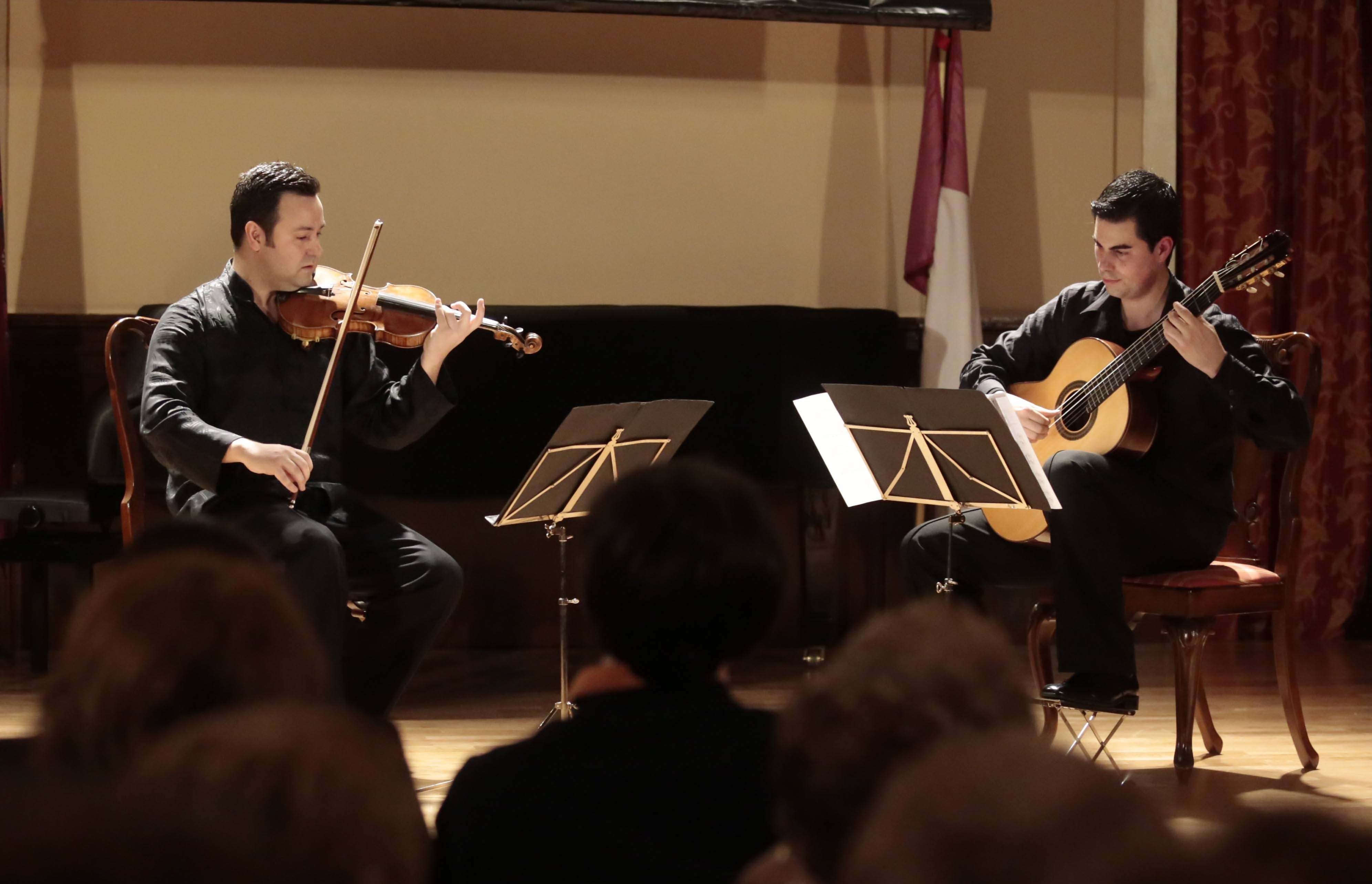 Dúo Belcorde: "Música, historia y patrimonio se mezclan en la obra sobre el VI Centenario de Ciudad Real" Dúo Belcorde: "Música, historia y patrimonio se mezclan en la obra sobre el VI Centenario de Ciudad Real"