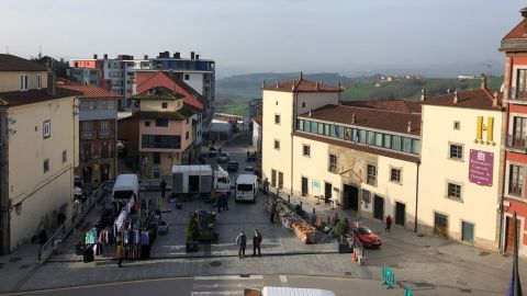 Plaza del Ayuntamiento - Tineo