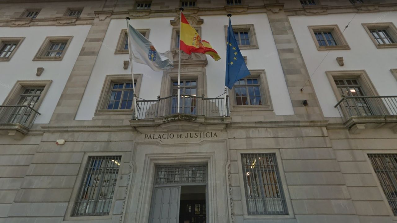 La Fiscalía abre diligencias para investigar la seguridad de la fábrica de Ence en Pontevedra La Fiscalía abre diligencias para investigar la seguridad de la fábrica de Ence en Pontevedra