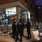 Control de la Policía Local en una terraza de Ciudad Real