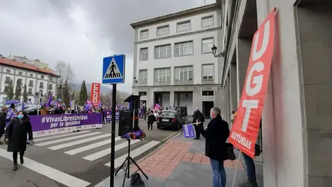 Los sindicatos llaman la atención sobre la "crisis de los cuidados" Los sindicatos llaman la atención sobre la "crisis de los cuidados"