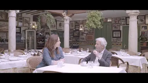 José Sacristán confiesa que se ha llegado a "desmayar en el cine" porque es muy emocional José Sacristán confiesa que se ha llegado a "desmayar en el cine" porque es muy emocional