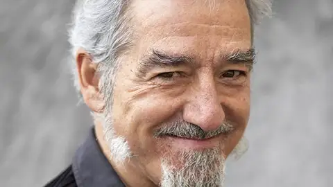 Sergio Pazos satiriza la pandemia con su conocida retranca gallega. Sergio Pazos satiriza la pandemia con su conocida retranca gallega.