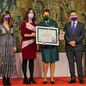 Manuela Simón ha sido una de las galardonadas en el acto de la Junta Manuela Simón ha sido una de las galardonadas en el acto de la Junta