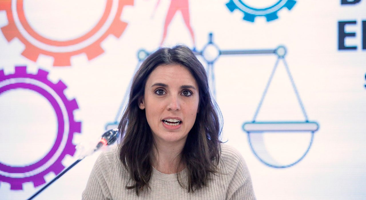 Ayuso veta la visita de Irene Montero a un instituto de Madrid por el 8M para evitar "su adoctrinamiento" Ayuso veta la visita de Irene Montero a un instituto de Madrid por el 8M para evitar "su adoctrinamiento"