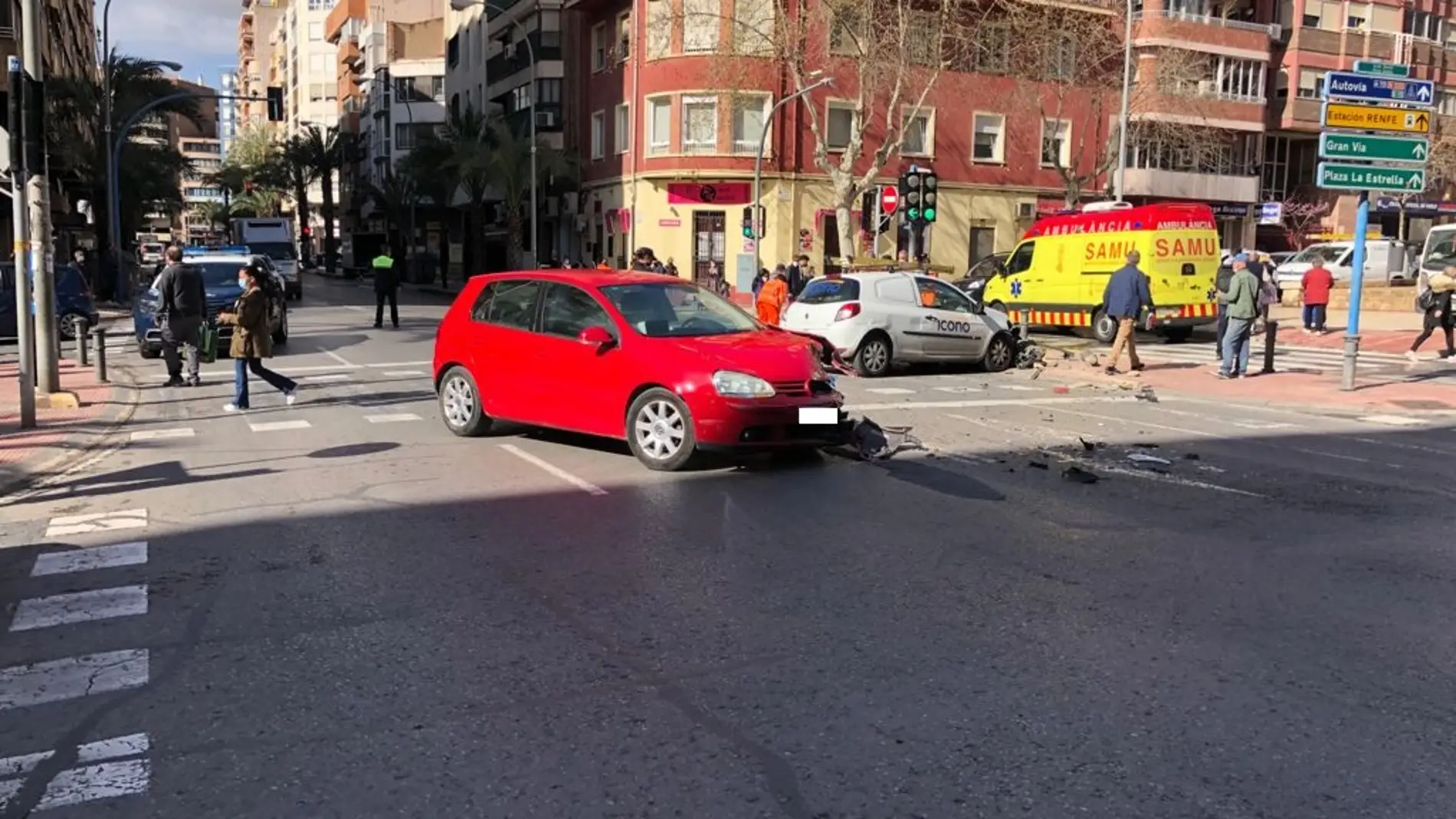 Siniestro entre las avenidas de Pérez Galdós y General Marvá