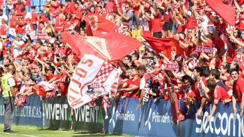 La afición pimentonera en el UCAM - Real Murcia de la temporada 2019/20