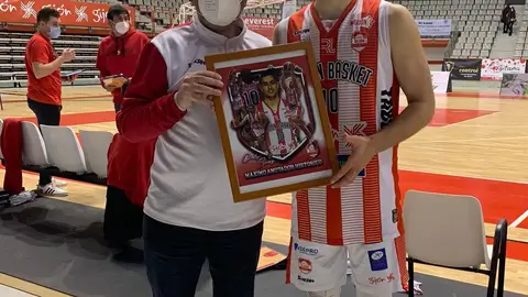 Carlos Suárez Carlos Suárez