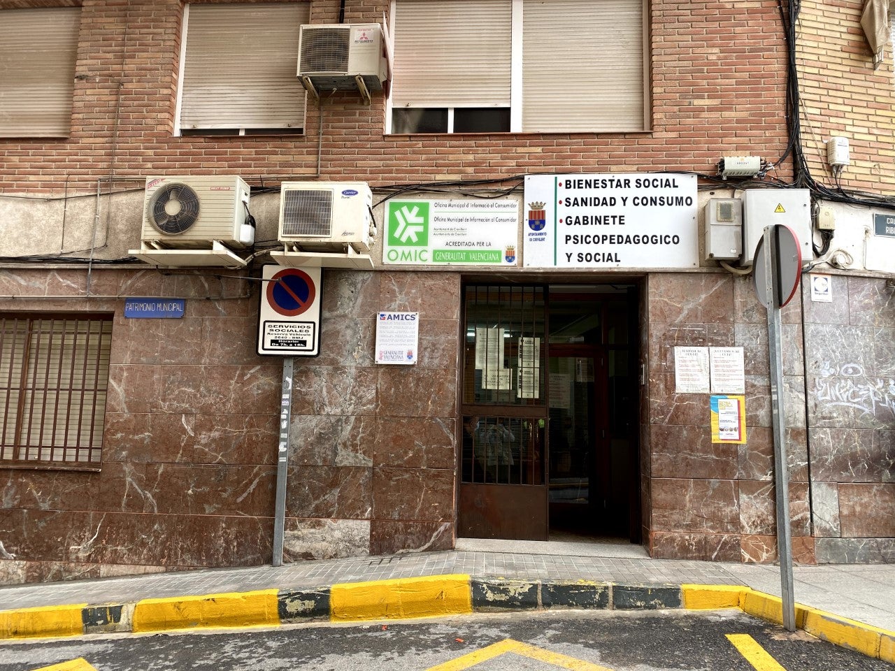 La Concejalía de Derechos Sociales de Crevillent reúne en un mismo documento los servicios que presta La Concejalía de Derechos Sociales de Crevillent reúne en un mismo documento los servicios que presta