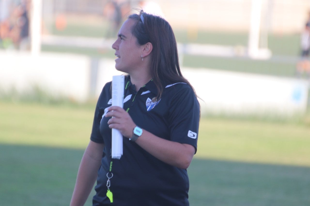 Ellas Juegan 04x22: "Jenny Benítez: Le dije a Antonio Toledo que iba a salvar al equipo" Ellas Juegan 04x22: "Jenny Benítez: Le dije a Antonio Toledo que iba a salvar al equipo"