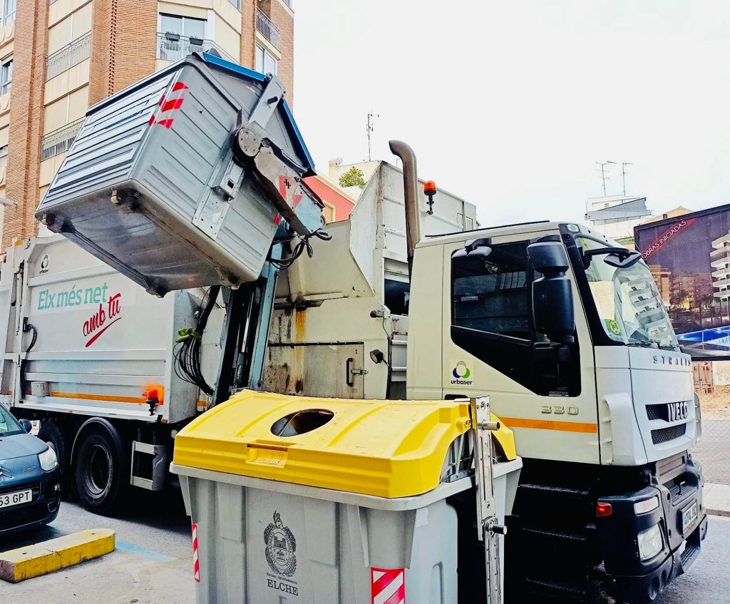 El reciclaje de papel y cartón crece en Elche un 14% y el de envases un 13% El reciclaje de papel y cartón crece en Elche un 14% y el de envases un 13%