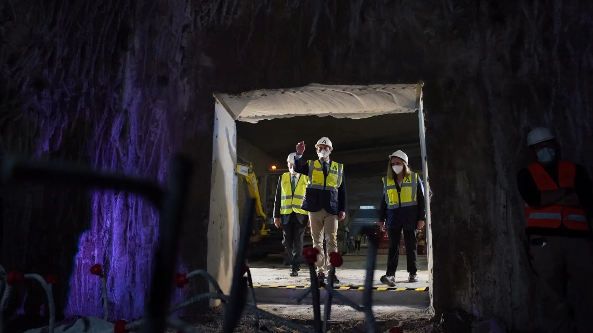 Juanma Moreno anuncia el final de las obras de excavación de los túneles del Metro de Málaga