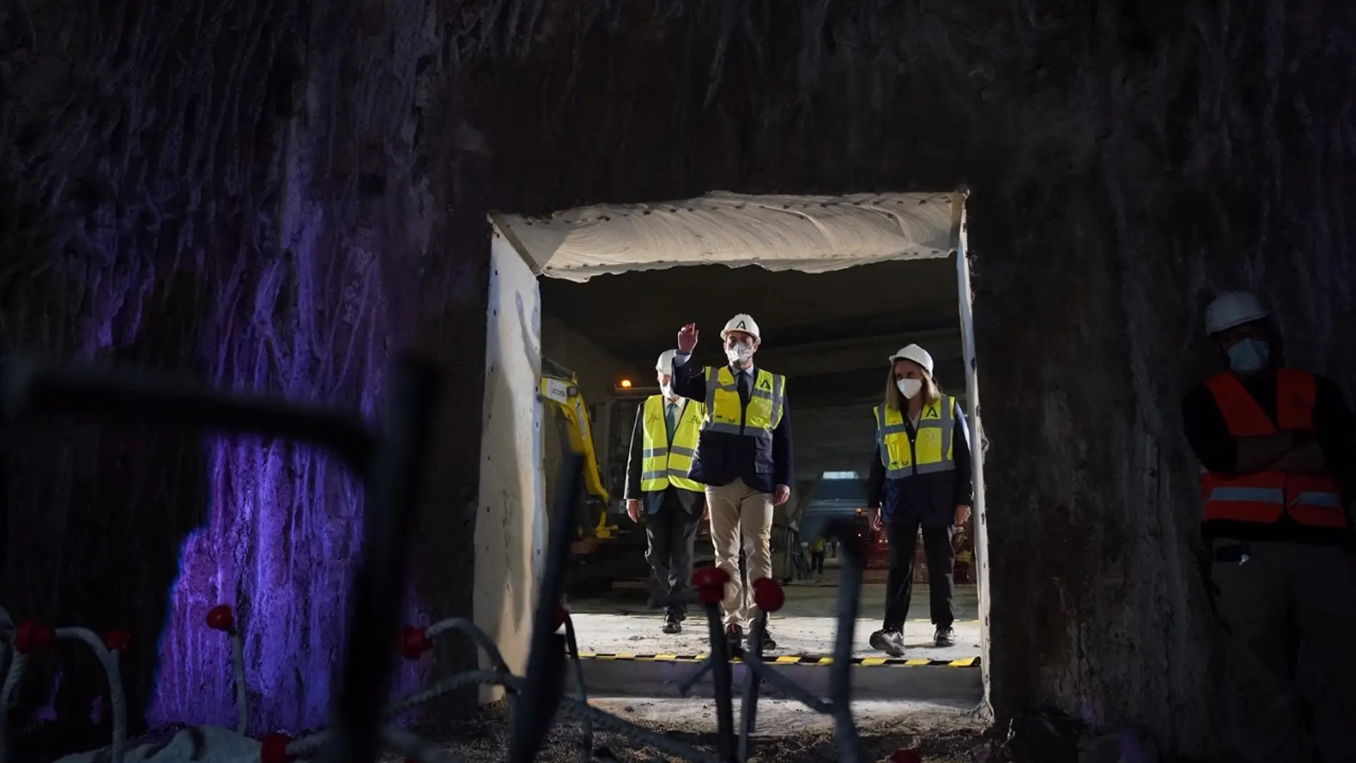Juanma Moreno anuncia el final de las obras de excavación de los túneles del Metro de Málaga Juanma Moreno anuncia el final de las obras de excavación de los túneles del Metro de Málaga