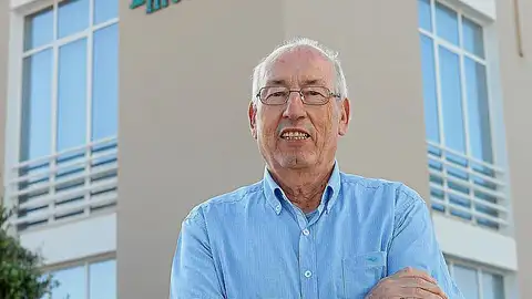 Justo Saura se suma al movimiento social para la relajación de las restricciones de la covid-19. Justo Saura se suma al movimiento social para la relajación de las restricciones de la covid-19.