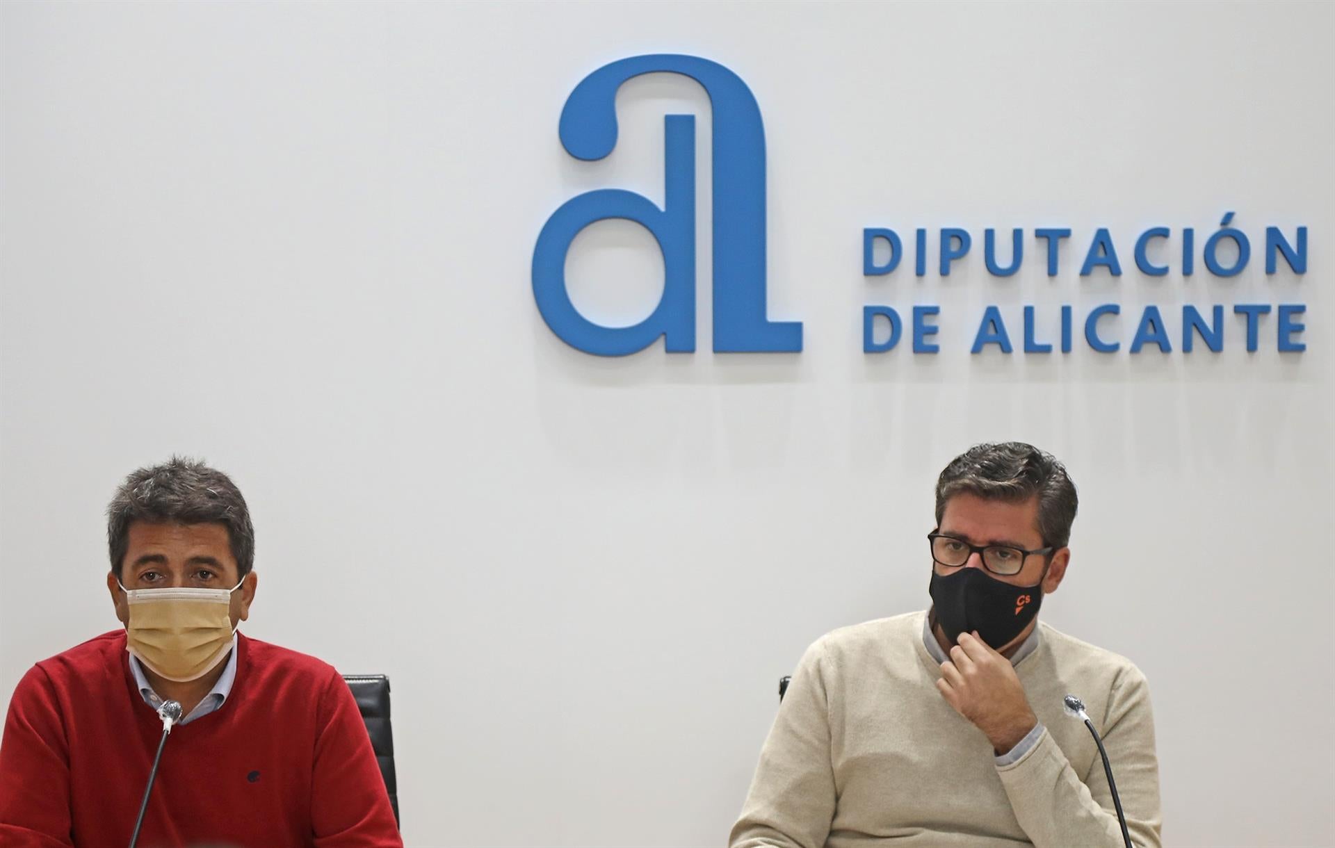Ciudadanos rechaza el ofrecimiento del PSPV de presentar una moción de censura en la Diputación contra el PP Ciudadanos rechaza el ofrecimiento del PSPV de presentar una moción de censura en la Diputación contra el PP